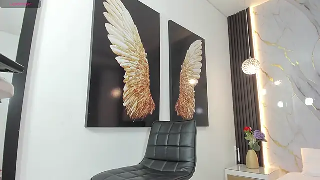 raven li online show from January 28, 2025, 4:08 pm