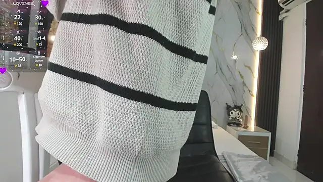 raven li online show from March 9, 2025, 5:06 pm