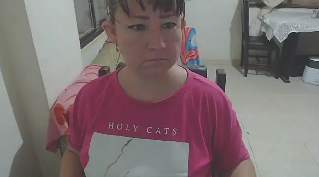 Yohis Kiut25 online show from March 12, 2025, 2:52 am