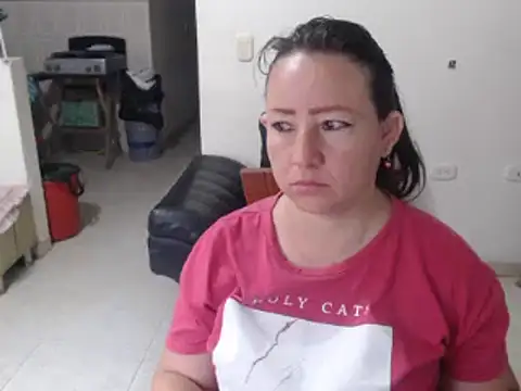 Yohis Kiut25 online show from March 19, 2025, 12:01 pm