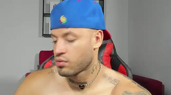 dereckgreen online show from February 5, 2025, 11:17 pm