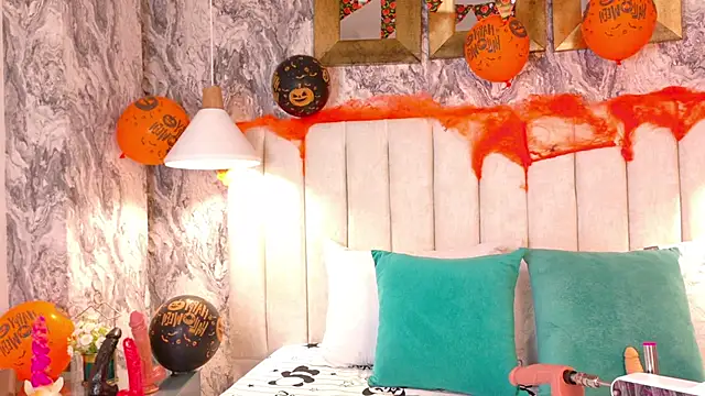 Snapshot of Pocahontas_BGB chatting on October 24, 2025, 8:27 pm Pocahontas BGB online show from October 24, 2025, 8:27 pm