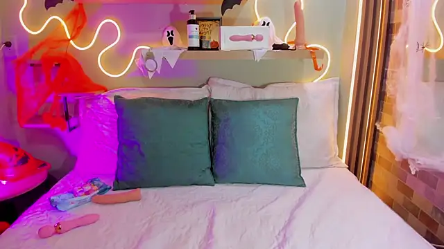 Palmer Evans online show from October 29, 2025, 4:31 pm