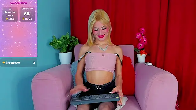 Samantha Rolon online show from February 9, 2025, 2:28 am