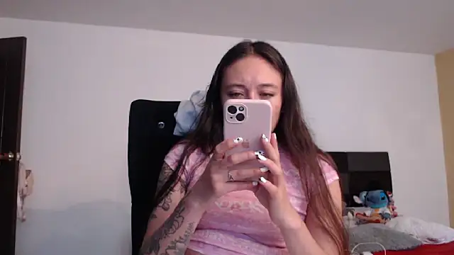 Snapshot of Elsa-bad chatting on February 20, 2025, 12:04 pm Elsa-bad online show from February 20, 2025, 12:04 pm