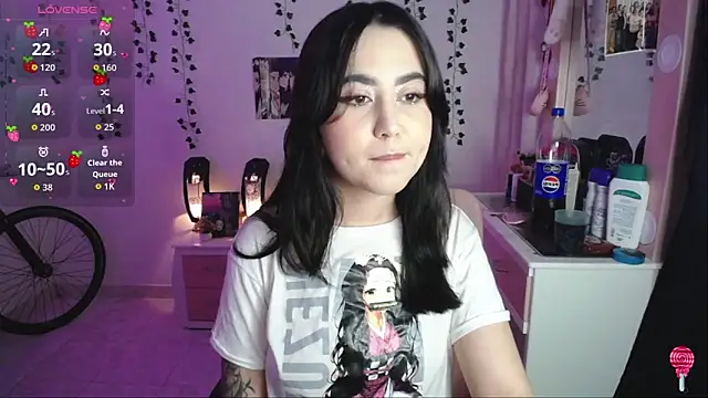 Snapshot of _codeline chatting on November 21, 2025, 4:33 am codeline online show from November 21, 2025, 4:33 am