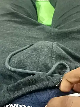 Siddharth love8 online show from January 20, 2025, 4:32 am