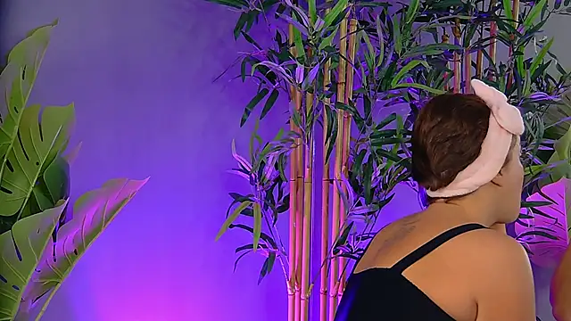 Snapshot of PatriciaSpice chatting on October 31, 2025, 5:41 am PatriciaSpice online show from October 31, 2025, 5:41 am