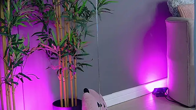 Snapshot of PatriciaSpice chatting on November 16, 2025, 4:29 am PatriciaSpice online show from November 16, 2025, 4:29 am