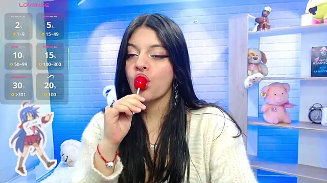 Snapshot of ashley_cute77 chatting on November 18, 2025, 11:47 am ashley cute77 online show from November 18, 2025, 11:47 am