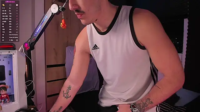 Snapshot of MaasterGerry chatting on January 30, 2025, 11:45 pm MaasterGerry online show from January 30, 2025, 11:45 pm