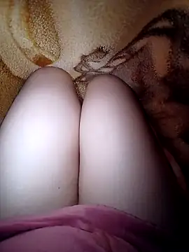 Snapshot of Ayochaa chatting on February 22, 2025, 9:37 pm Ayochaa online show from February 22, 2025, 9:37 pm