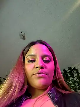 victoria  floyd online show from February 10, 2025, 11:23 pm