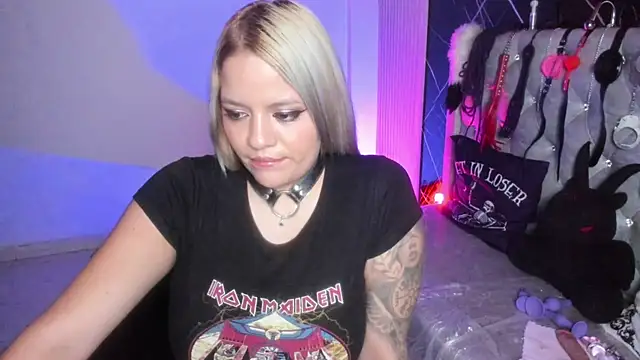 victoria  floyd online show from October 27, 2025, 9:19 pm