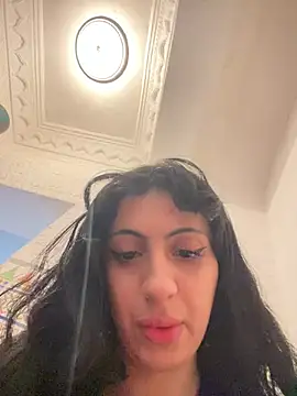 majdolin78 online show from February 20, 2025, 2:35 pm