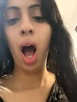 majdolin78 online show from October 11, 2025, 10:47 am