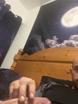 Snapshot of wyattstone chatting on October 4, 2025, 2:53 am wyattstone online show from October 4, 2025, 2:53 am