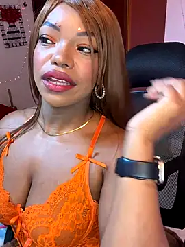 Snapshot of SaraYedid17 chatting on November 2, 2025, 6:27 am SaraYedid17 online show from November 2, 2025, 6:27 am