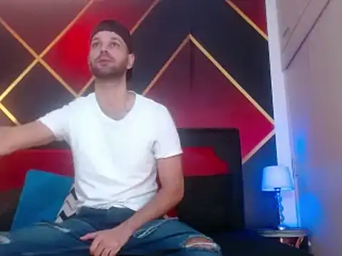 Cristian white online show from February 14, 2025, 2:02 pm