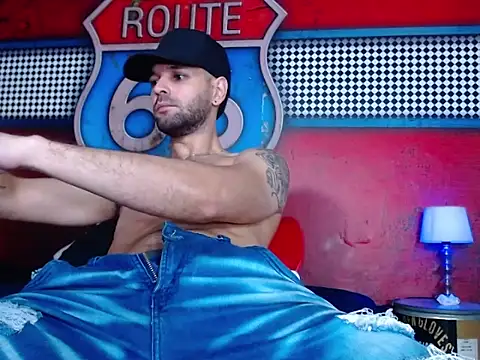 Cristian white online show from March 21, 2025, 11:12 pm