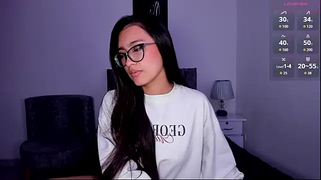 AgathaHowland  online show from October 15, 2025, 8:36 am