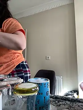 haskadin online show from March 6, 2025, 8:08 am