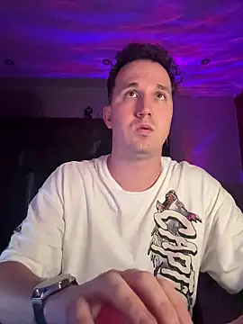 Snapshot of wilder6969xx chatting on October 14, 2025, 10:10 pm wilder6969xx online show from October 14, 2025, 10:10 pm