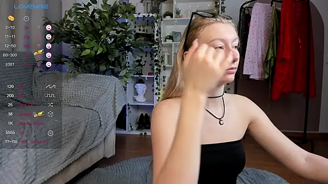 Rachel Rut online show from October 11, 2025, 4:12 am