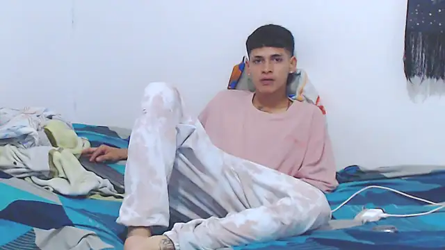 lu nastyboy18 online show from October 8, 2025, 12:41 am