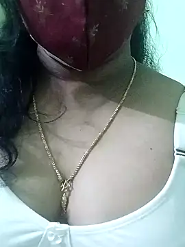 Snapshot of Tamil_Aathira chatting on January 21, 2025, 6:02 pm Tamil Aathira online show from January 21, 2025, 6:02 pm