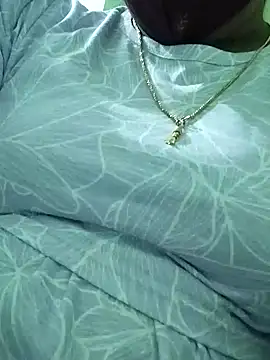 Snapshot of Tamil_Aathira chatting on January 24, 2025, 4:49 pm Tamil Aathira online show from January 24, 2025, 4:49 pm