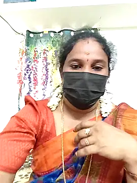 Snapshot of Tamil_Aathira chatting on November 5, 2025, 7:52 am Tamil Aathira online show from November 5, 2025, 7:52 am