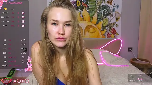 Snapshot of DianaShermy chatting on November 9, 2025, 3:32 pm DianaShermy online show from November 9, 2025, 3:32 pm