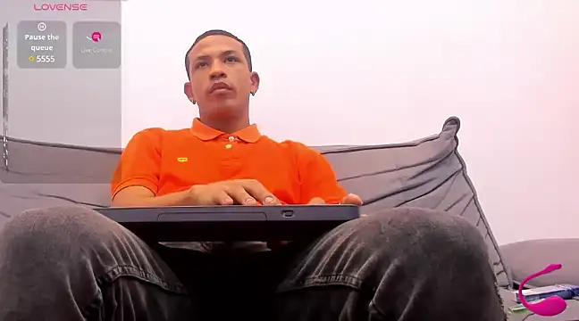 Snapshot of carlos_alber12 chatting on March 2, 2025, 7:02 pm carlos alber12 online show from March 2, 2025, 7:02 pm