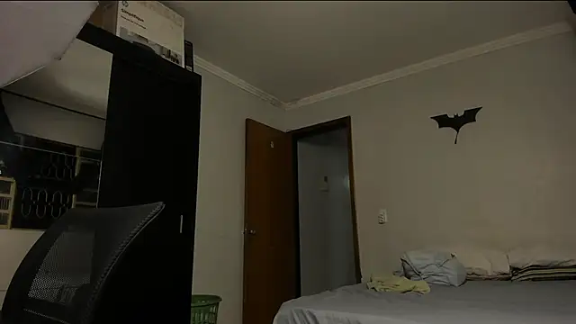 sexyflight online show from March 9, 2025, 3:32 am