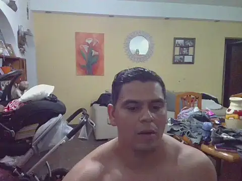 Snapshot of leandroc04 chatting on October 22, 2025, 10:09 pm leandroc04 online show from October 22, 2025, 10:09 pm