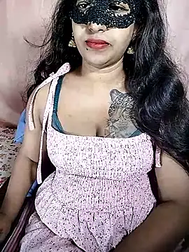 Snapshot of Sexy-Monikaa chatting on October 7, 2025, 9:39 am Sexy-Monikaa online show from October 7, 2025, 9:39 am