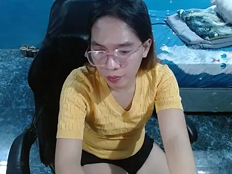 Asianpinaybeauty yam007 online show from October 30, 2025, 8:31 pm