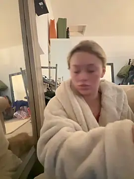 blissdimicco online show from November 25, 2025, 11:10 am