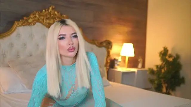 Snapshot of Juicy_Jessye chatting on February 14, 2025, 8:26 pm Juicy Jessye online show from February 14, 2025, 8:26 pm