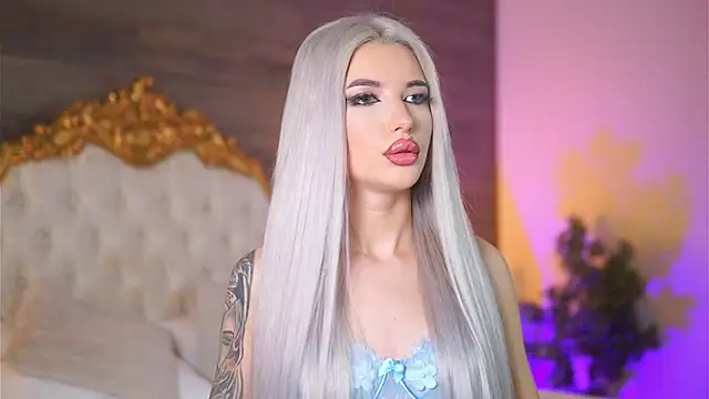 Snapshot of Juicy_Jessye chatting on February 20, 2025, 8:03 pm Juicy Jessye online show from February 20, 2025, 8:03 pm