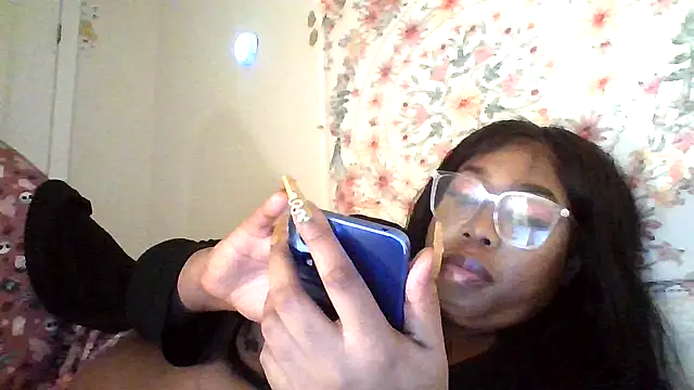 Snapshot of angeliquebelcali chatting on September 20, 2025, 8:04 am angeliquebelcali online show from September 20, 2025, 8:04 am
