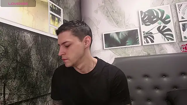 Frank Millers online show from March 6, 2025, 1:57 pm