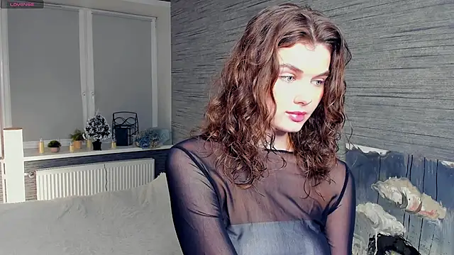 Snapshot of FloraDobb chatting on February 15, 2025, 12:15 am FloraDobb online show from February 15, 2025, 12:15 am