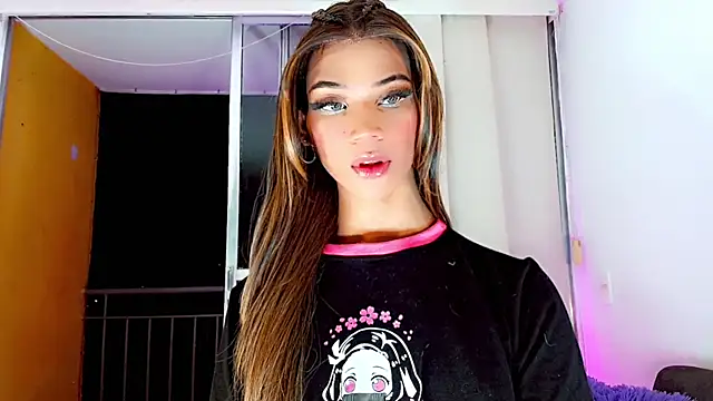 Snapshot of lucyangel_11 chatting on February 7, 2025, 2:19 am lucyangel 11 online show from February 7, 2025, 2:19 am