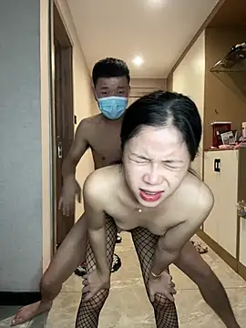 Snapshot of TOP_po chatting on March 11, 2025, 5:57 pm TOP po online show from March 11, 2025, 5:57 pm