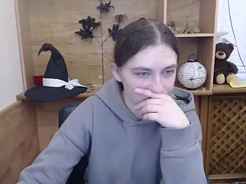 AmandaJi  online show from December 1, 2025, 7:46 am