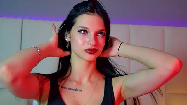 Snapshot of BeverlyMost chatting on February 19, 2025, 4:44 pm BeverlyMost online show from February 19, 2025, 4:44 pm