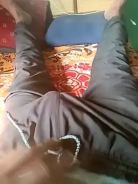 Snapshot of Zaalimmboy chatting on November 10, 2025, 6:23 am Zaalimmboy online show from November 10, 2025, 6:23 am