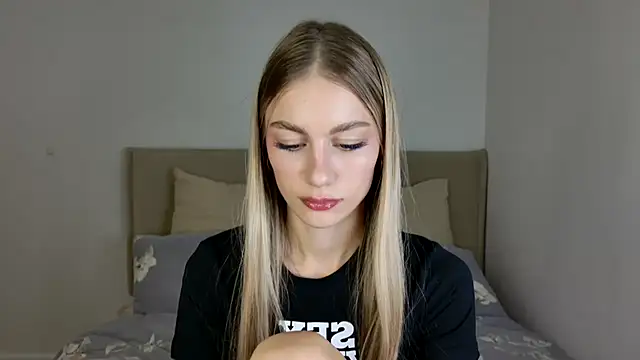 Snapshot of GabriellaOlsen chatting on October 29, 2025, 11:12 am GabriellaOlsen online show from October 29, 2025, 11:12 am